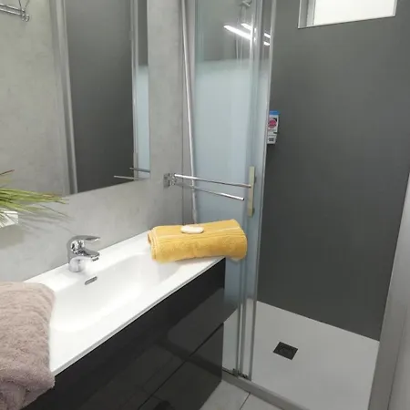 Maison de Vacances à Fromentine - 5 Pers - Grand Jardin Avec Parking - FR-1-540-313 * La Barre-de-Monts