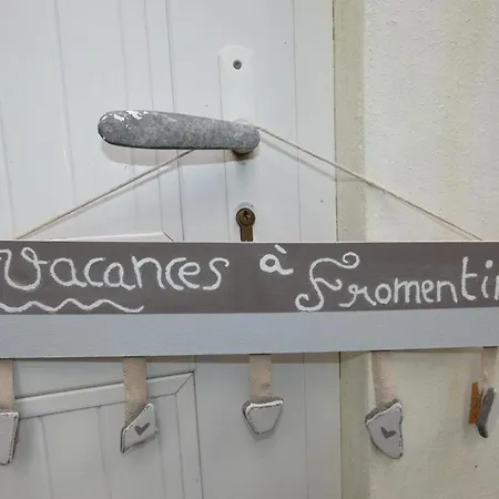 Maison de Vacances à Fromentine - 5 Pers - Grand Jardin Avec Parking - FR-1-540-313 Hébergement de vacances