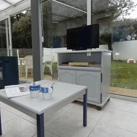 Casa de Férias Maison De à Fromentine - 5 Pers - Grand Jardin Avec Parking - Fr-1-540-313
